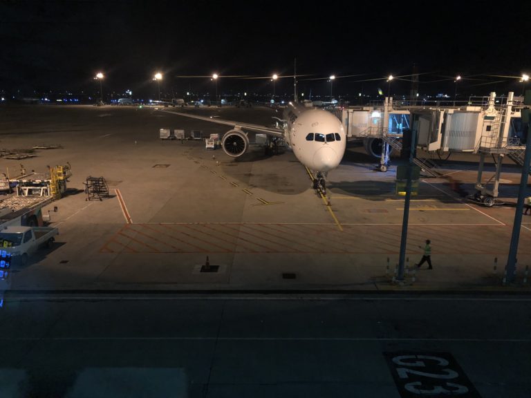 インドネシアと飛行機