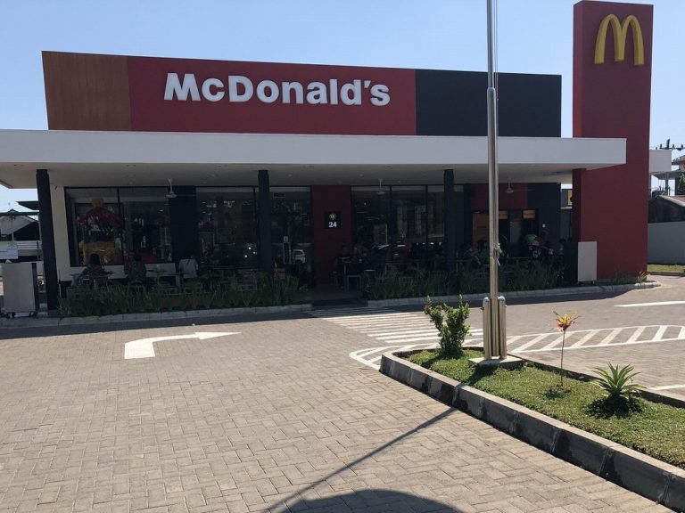 ビックマック指数を見るとインドネシアと日本の経済がわかる！