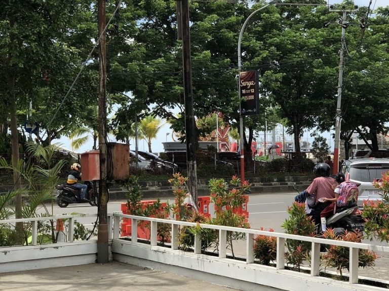 インドネシアで人気のデザート「エステレール」