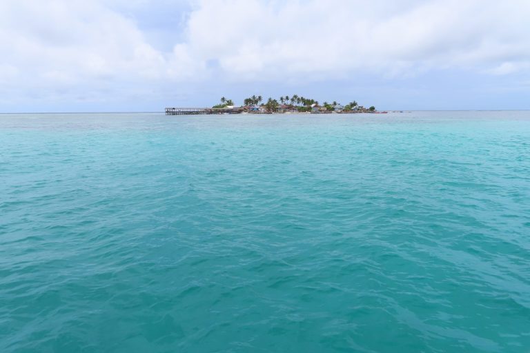 【インドネシア渡航】周囲たった600ｍしかない小さな離島訪問記（その１）