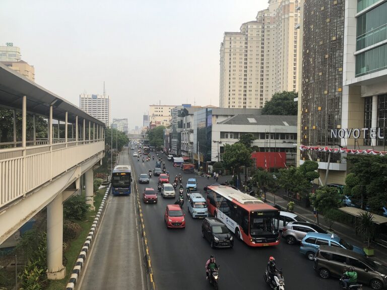 【インドネシア】公共交通指向型開発でジャカルタの渋滞緩和なるか？