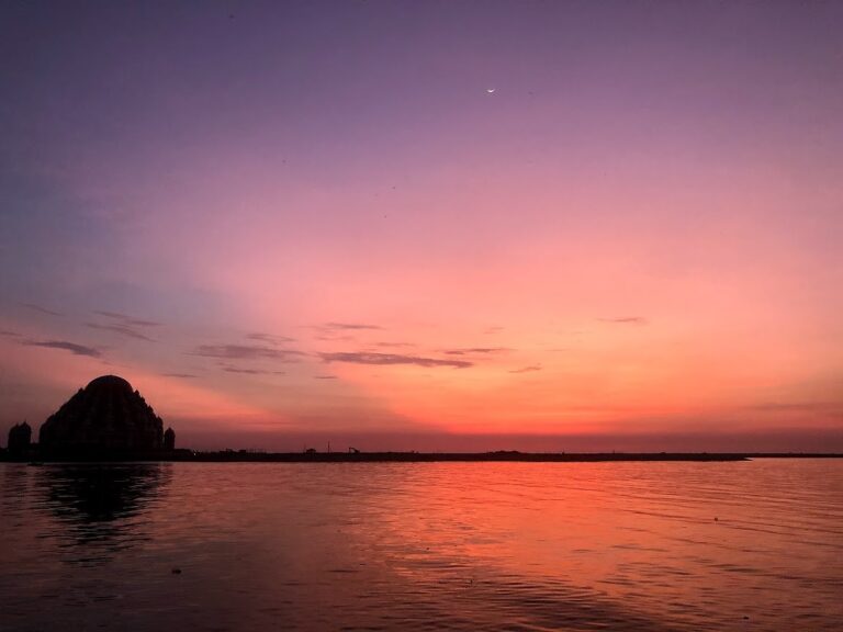 【インドネシア】ラマダン最終日のタクビランとは！