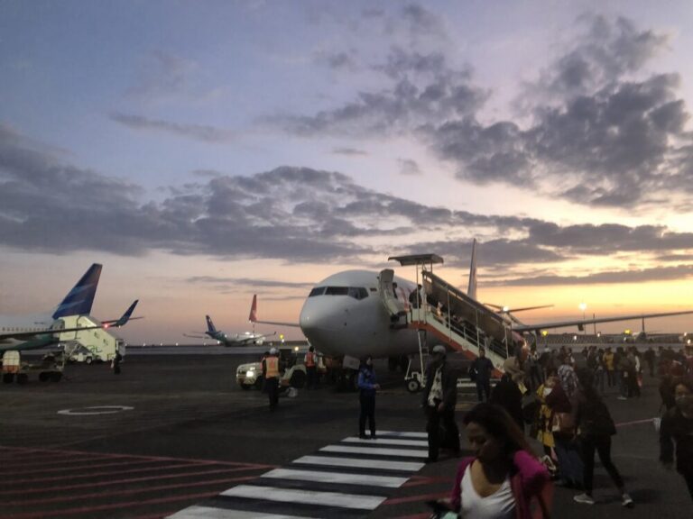 【インドネシア】バリ島観光復活は４月以降か？