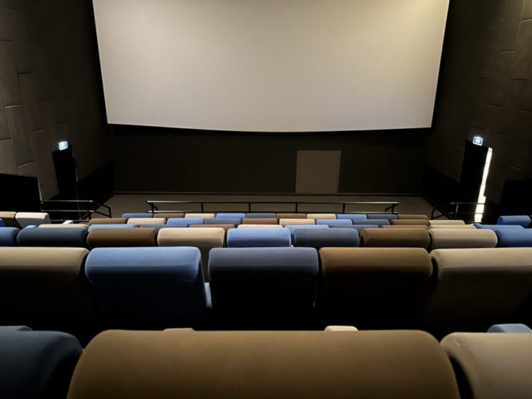 インドネシアの映画館は最高！