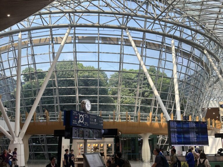 クアラルンプール国際空港KLIAからKLIA2へ移動ガイド
