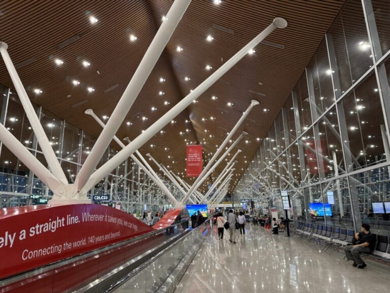 朝からラウンジをハシゴ！？KLIA2→KLIA1への早朝移動＆ANA便搭乗まで