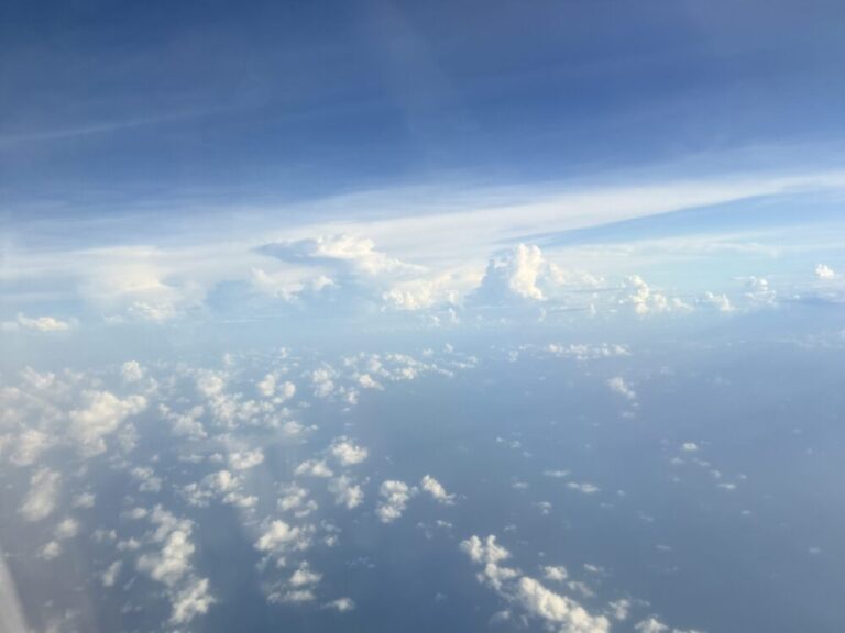 早朝フライトでジャカルタ出張へ──ガルーダ・インドネシア航空GA617便搭乗記