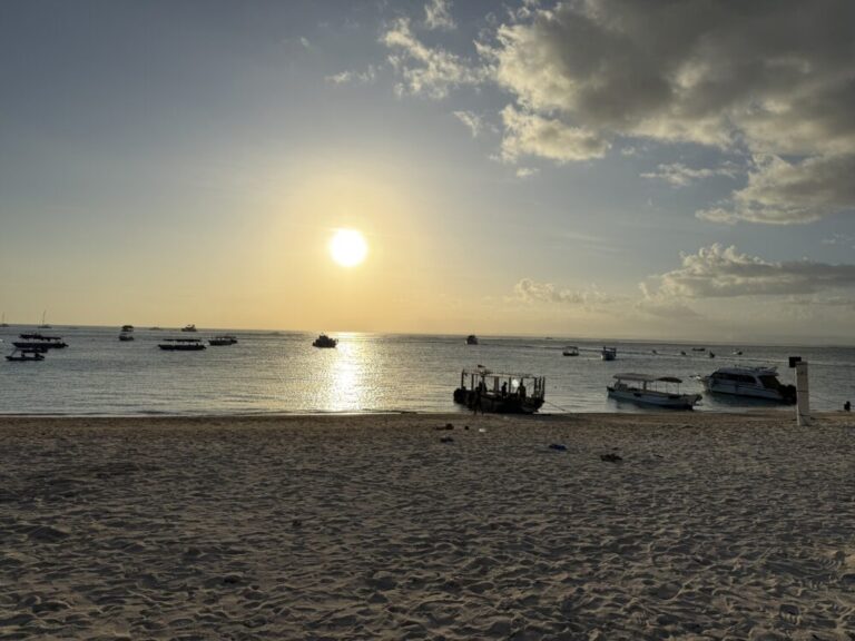 【レンボンガン島旅行】Lembongan Made Inn宿泊！ コスパ最強のビーチ目の前ステイ