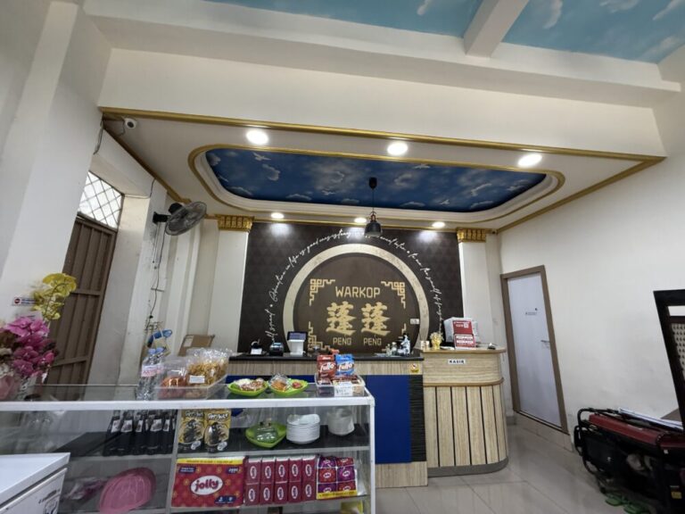 マカッサルで行くべきミーアヤム！ミー・パンジット・アヤム・ジャムルが絶品だった