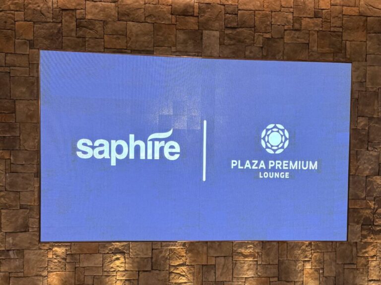 ジャカルタ空港ラウンジホッピング体験 ― プラザプレミアムラウンジで快適なシャワー＆贅沢な出発前時間