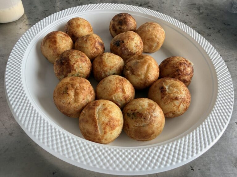 インドネシアのタコでつながる日本人コミュニティ！工場でひらくたこ焼きパーティ