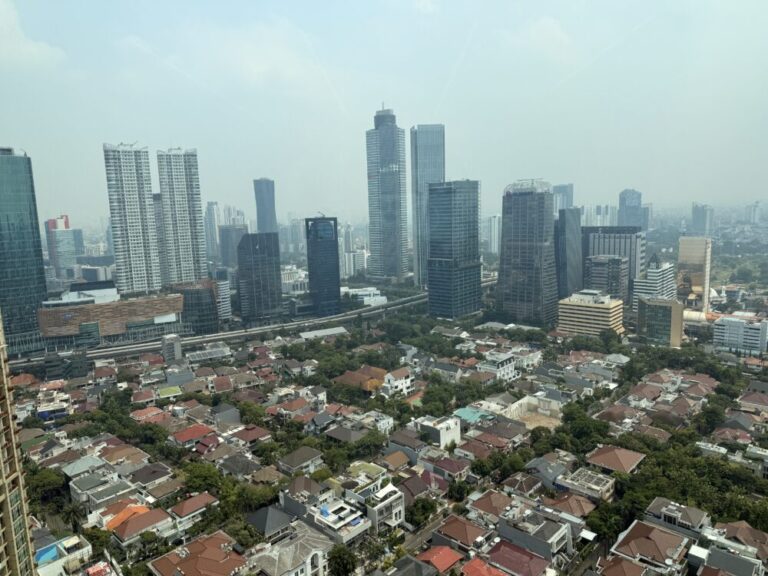 定刻通りに回った、ジャカルタの一日― 出張を成功に導く「間」の時間