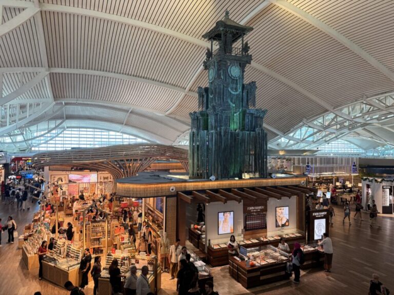 【年越しラオス紀行】バリ島トランジットのはずが、旅の濃度が一気に上がった日