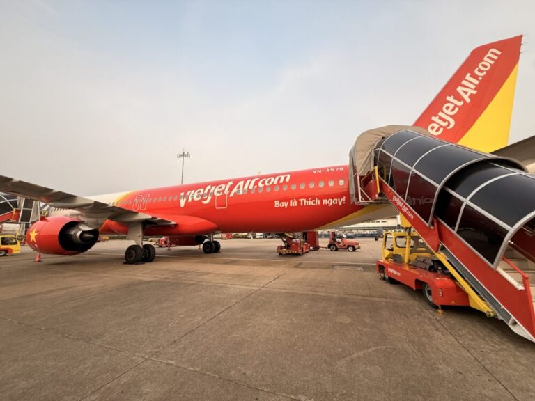 雨季のバリから乾季のホーチミンへ！ベトジェットで国境と季節を越えた一日