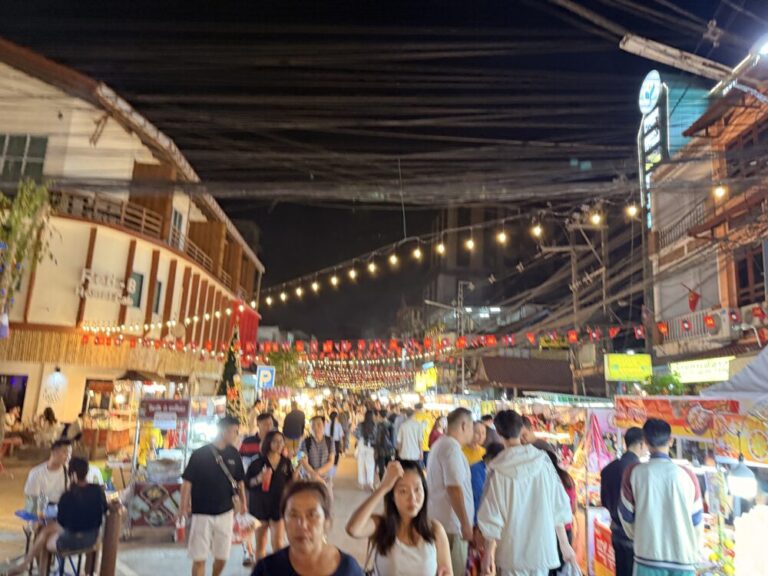 日本の支援で生まれた空港から、国境の川へ！初めてのビエンチャン夜散歩とビアラオの一杯