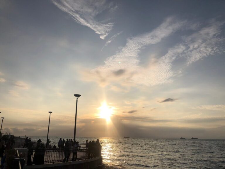 拠点を持たない時代に、拠点を持つという選択！ノマドでも定住でもない「第三の形」